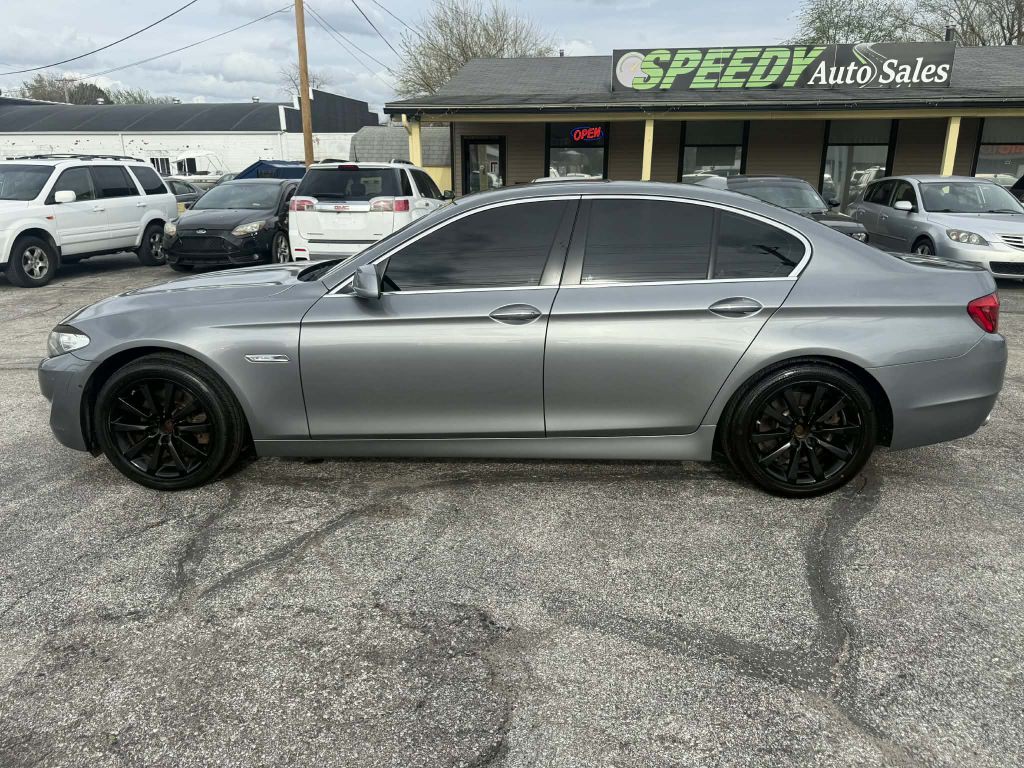 2013 BMW 5 Series Image 7