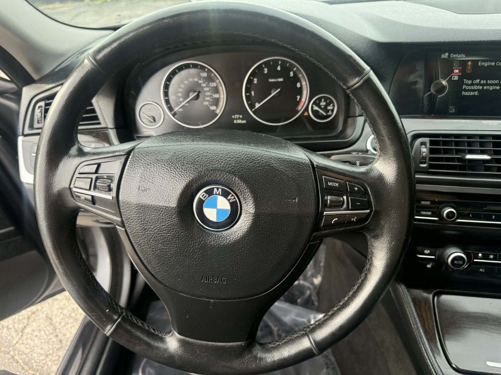 2013 BMW 5 Series Image 14