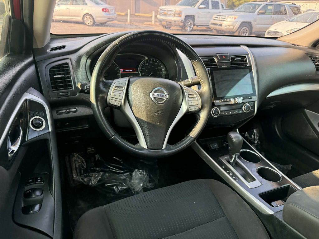 2014 Nissan Altima Image 13