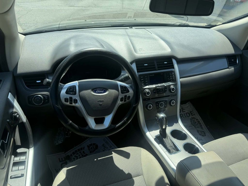 2013 Ford Edge Image 11