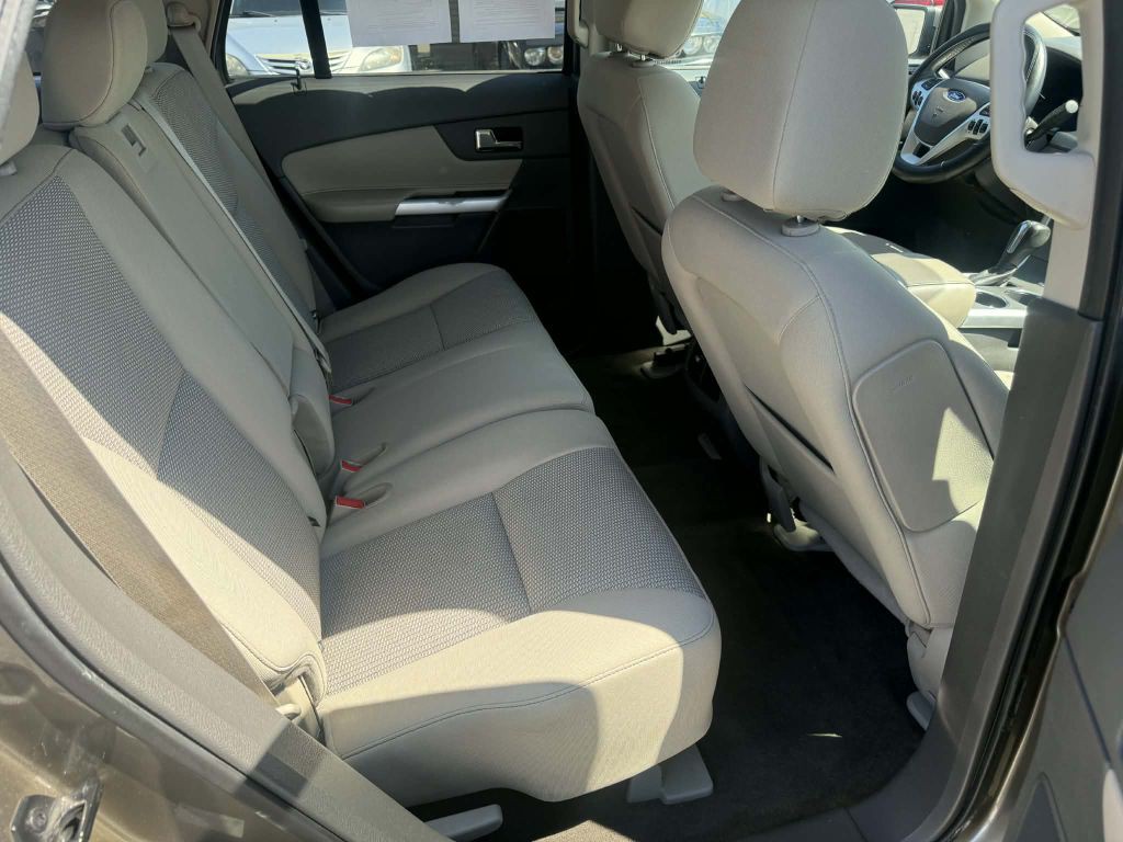 2013 Ford Edge Image 13