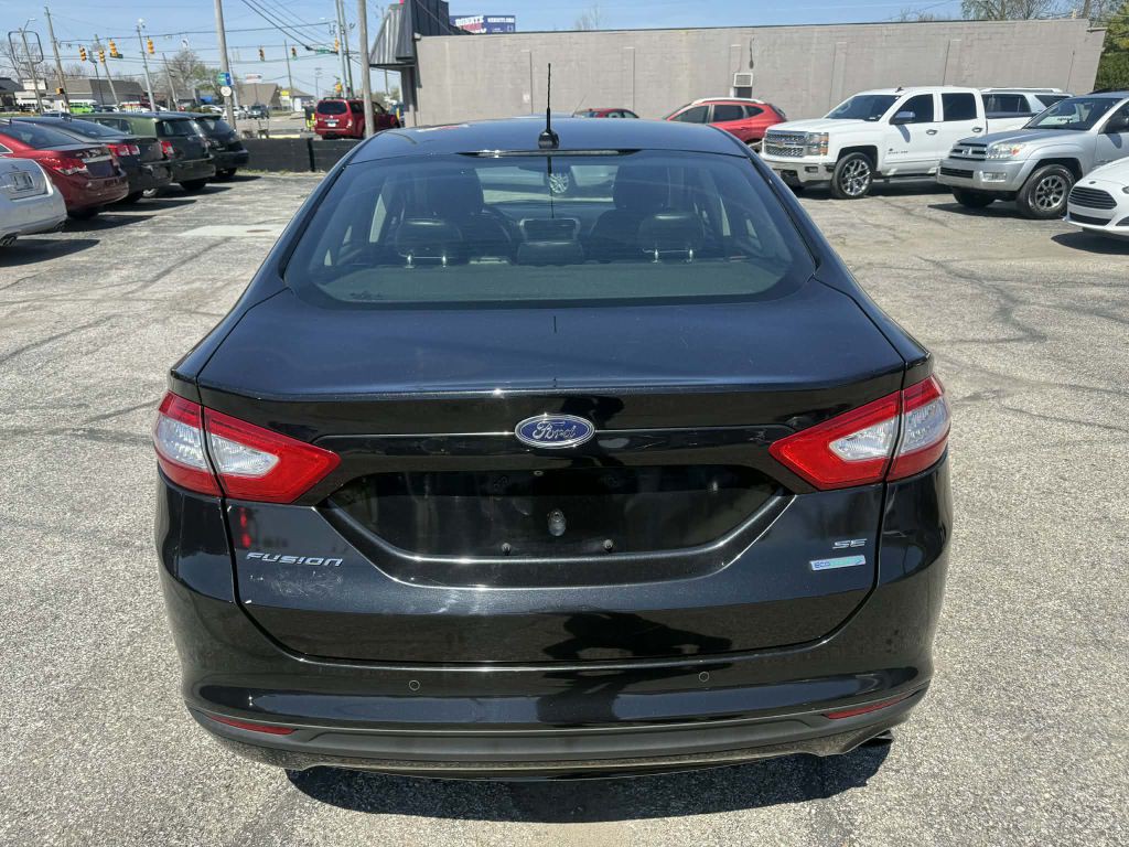 2015 Ford Fusion Image 5