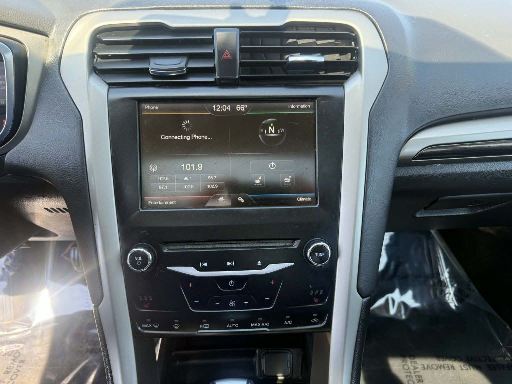 2015 Ford Fusion Image 15