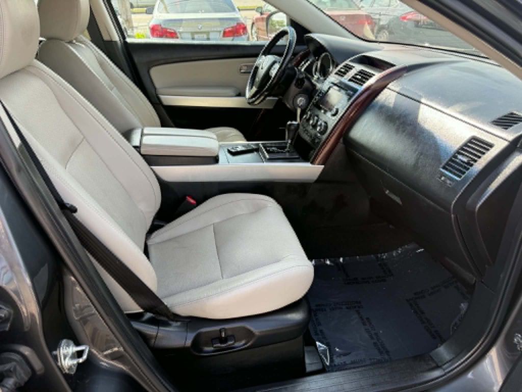 2015 Mazda CX-9 Image 16