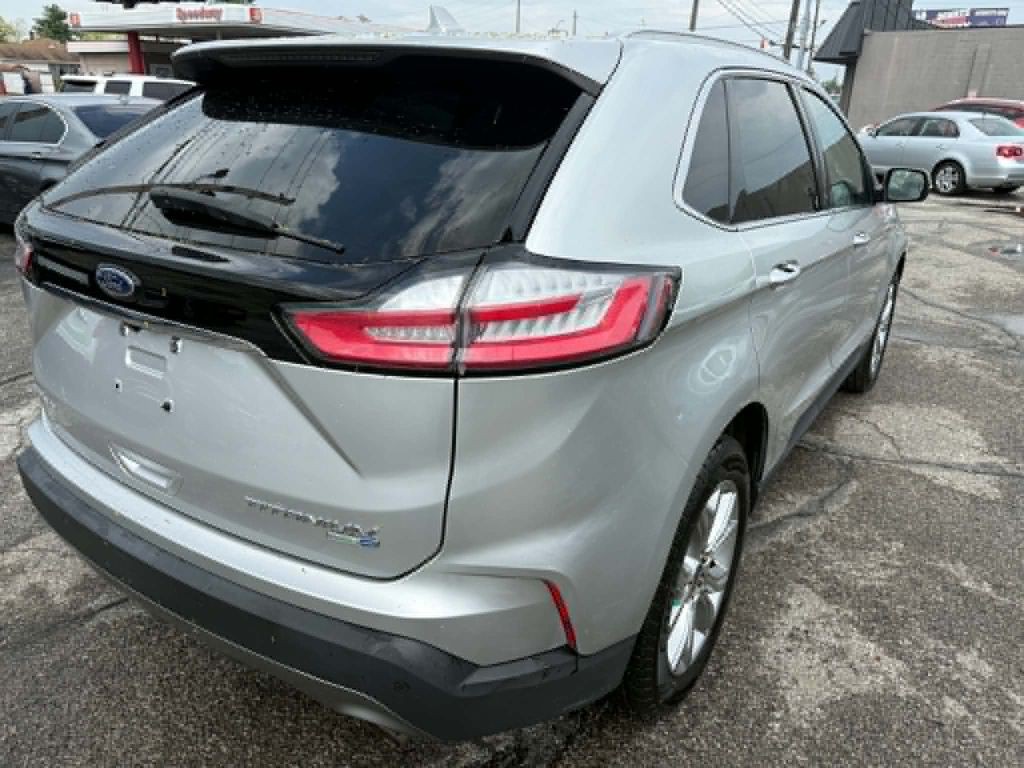 2019 Ford Edge Image 4