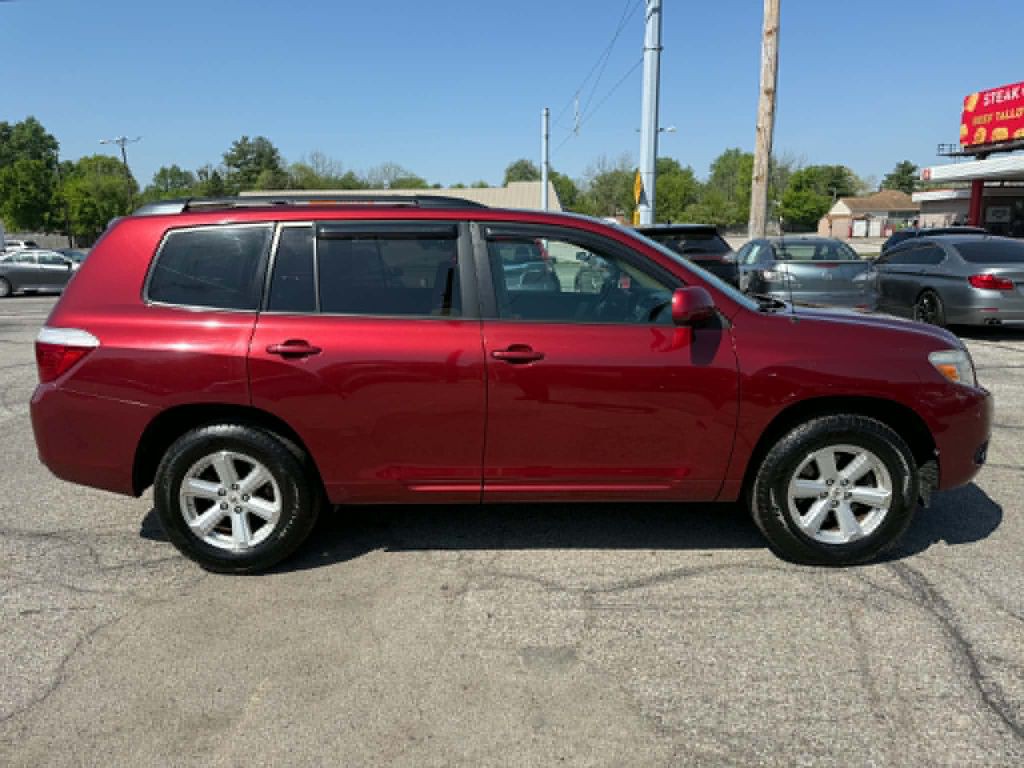 2010 Toyota Highlander Image 3