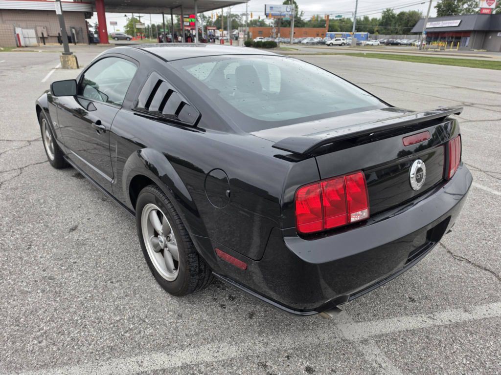 2006 Ford Mustang Image 4