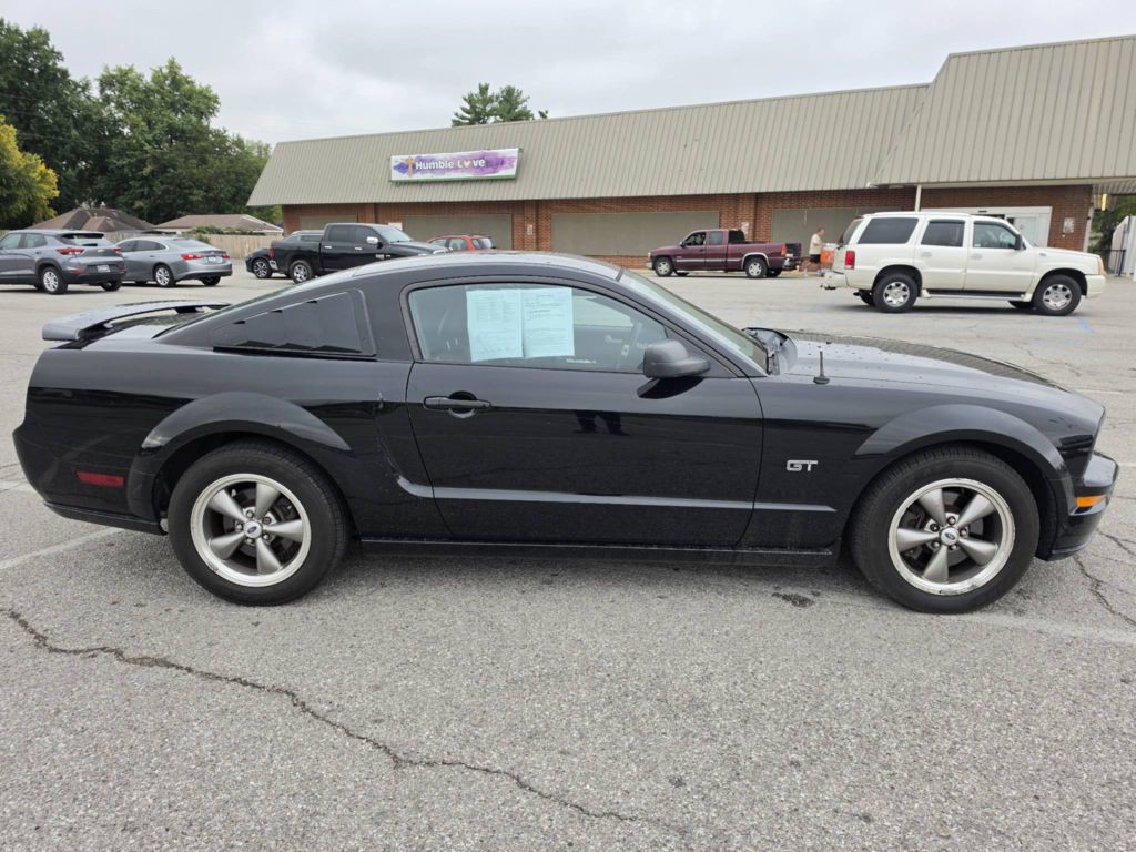 2006 Ford Mustang Image 7
