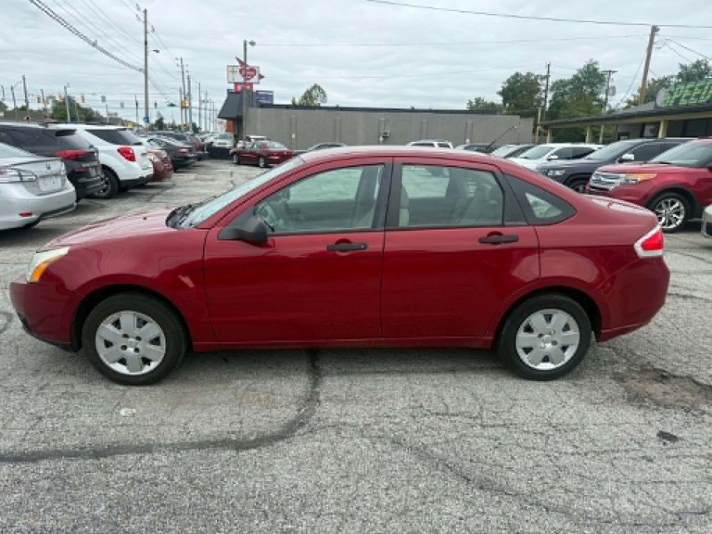 2010 Ford Focus Image 7
