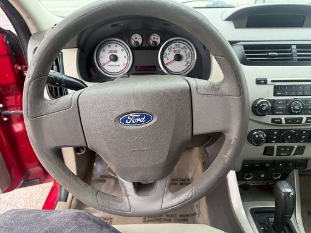 2010 Ford Focus Image 14