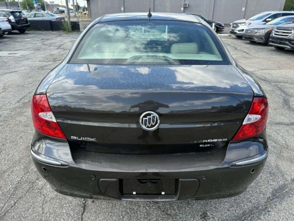 2008 Buick Lacrosse Image 5
