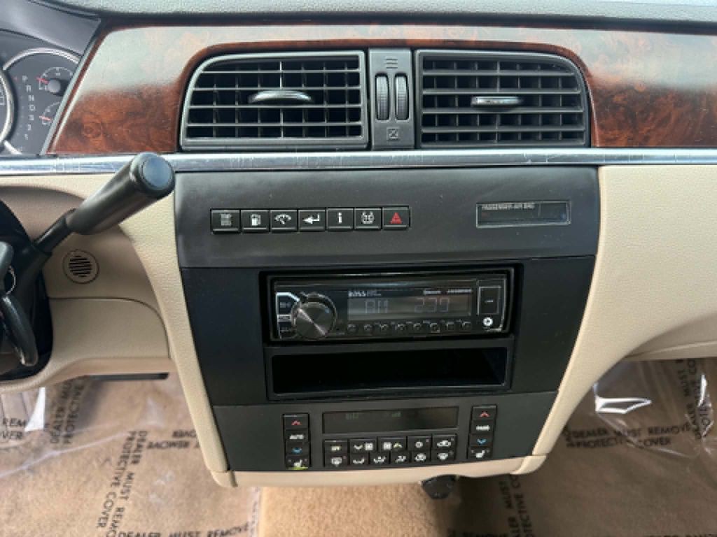 2008 Buick Lacrosse Image 15