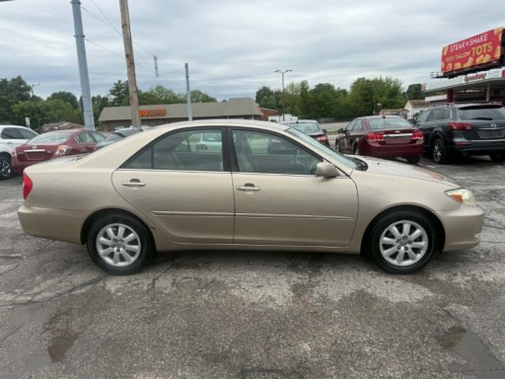 2003 Toyota Camry Image 3