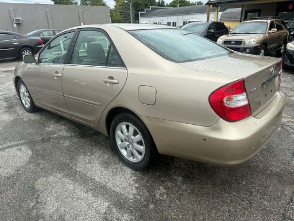 2003 Toyota Camry Image 6