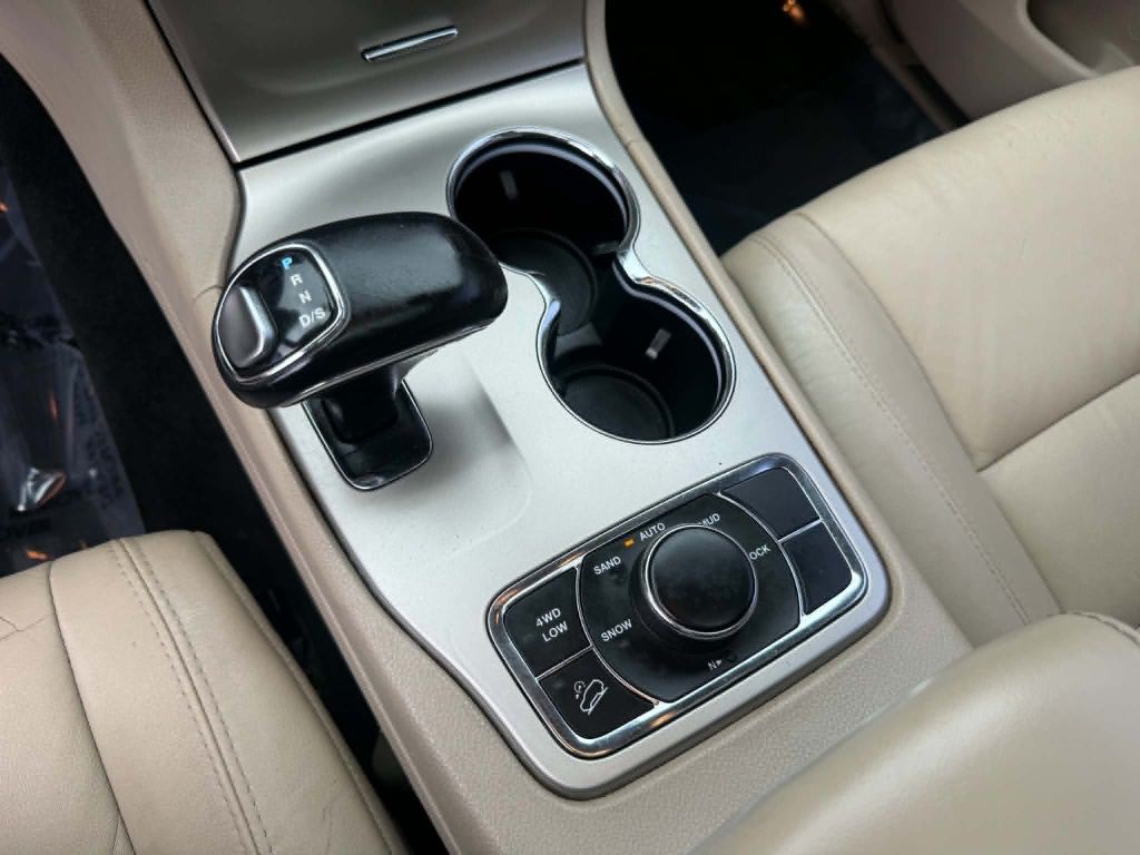 2014 Jeep Grand Cherokee Image 17