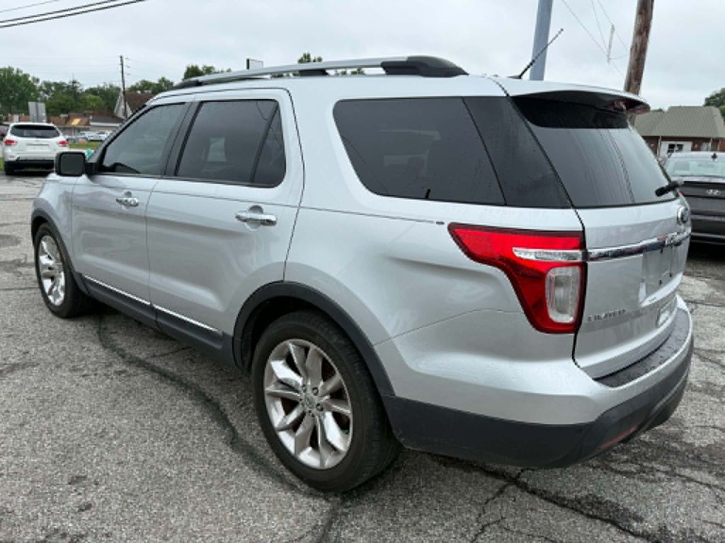 2011 Ford Explorer Image 6