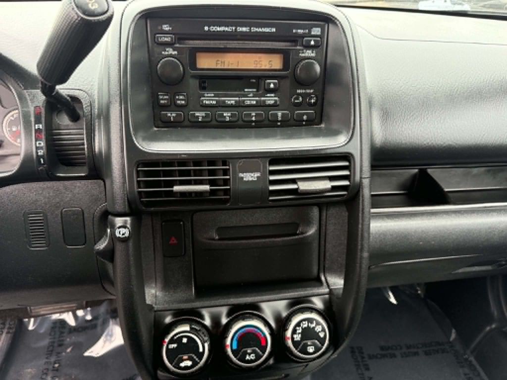 2005 Honda CR-V Image 16