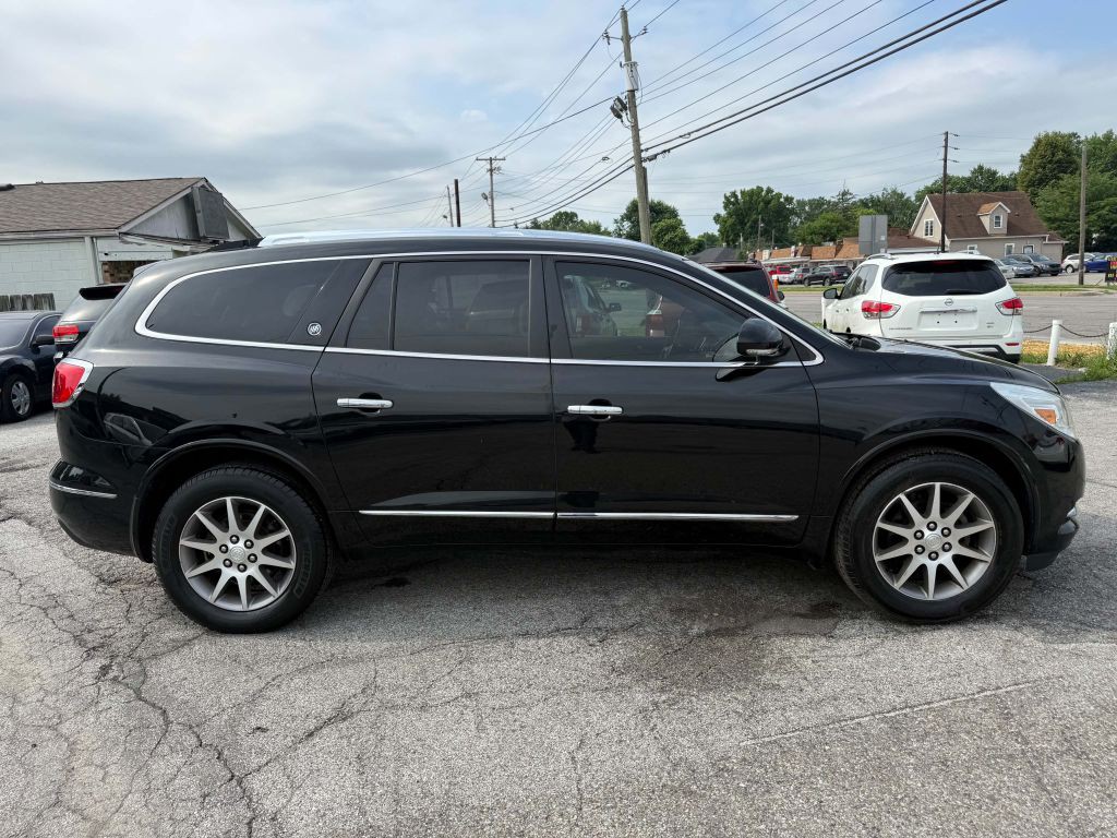 2017 Buick Enclave Image 3