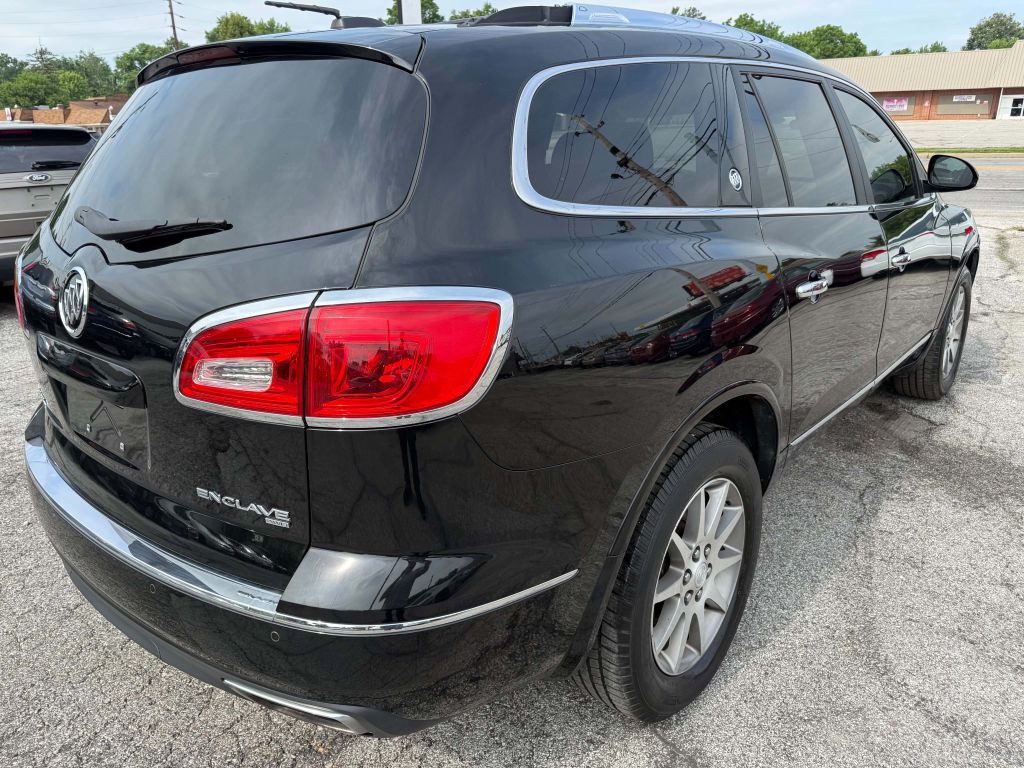 2017 Buick Enclave Image 4