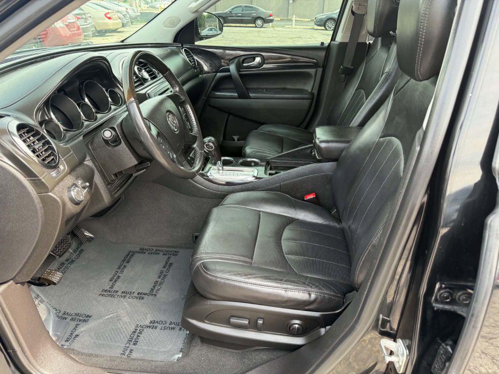 2017 Buick Enclave Image 9