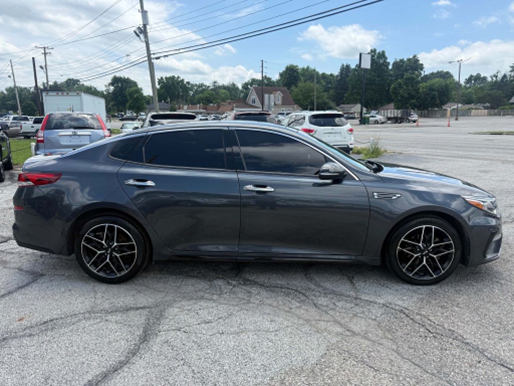 2020 Kia Optima Image 3