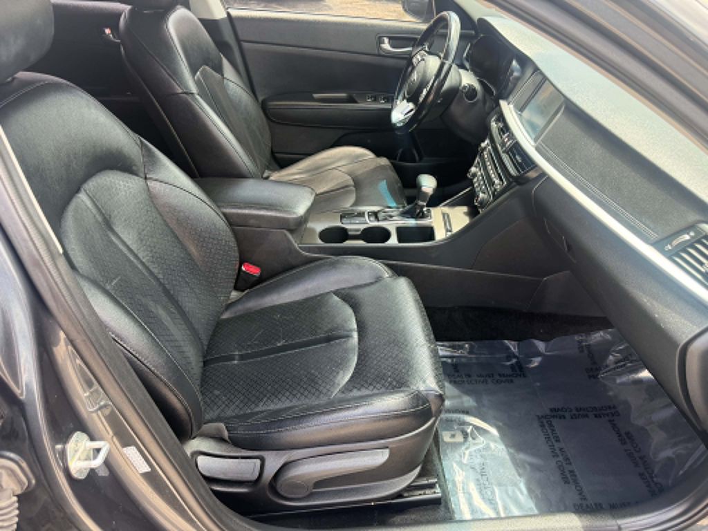 2020 Kia Optima Image 13