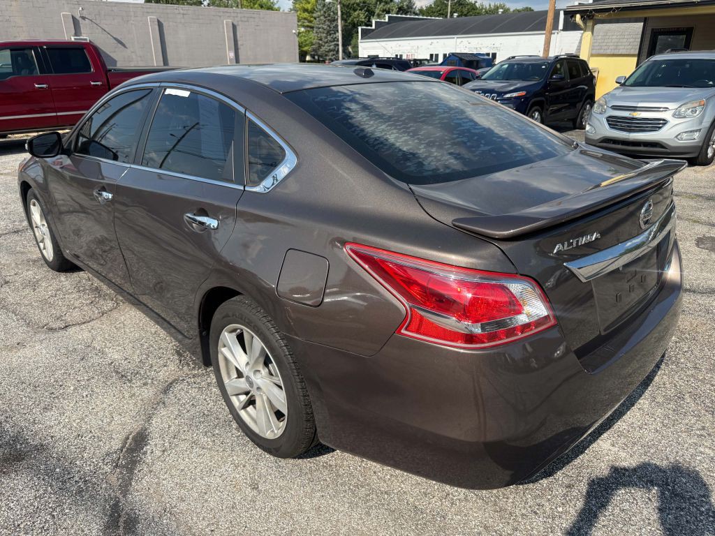 2013 Nissan Altima Image 6