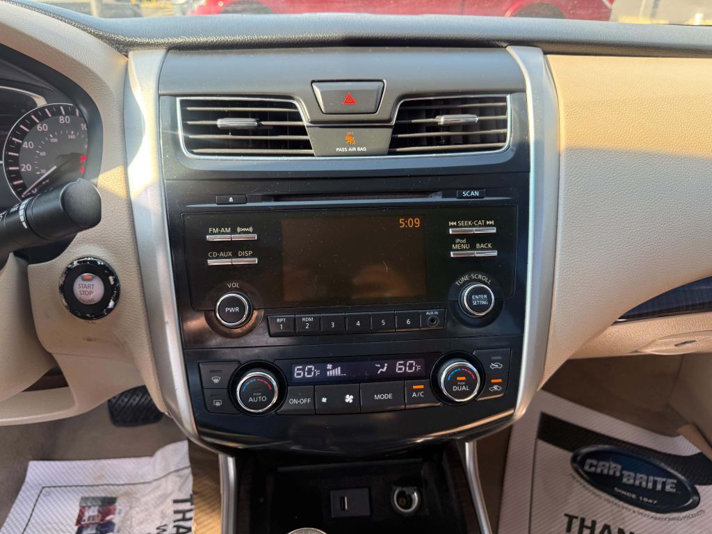 2013 Nissan Altima Image 15