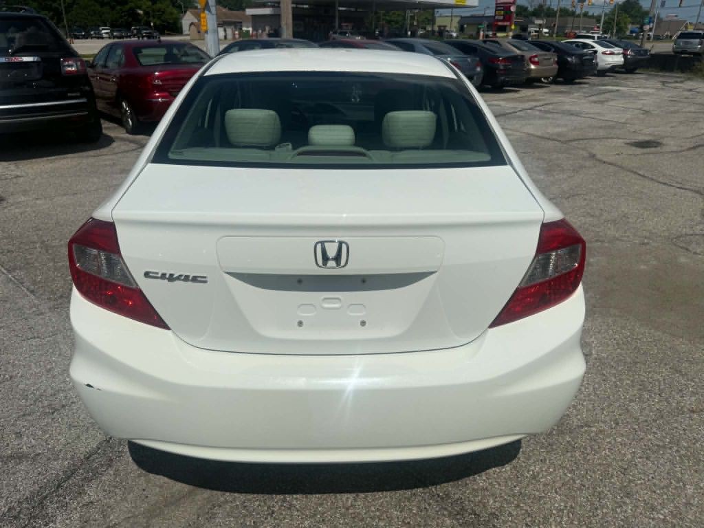 2012 Honda Civic Image 4