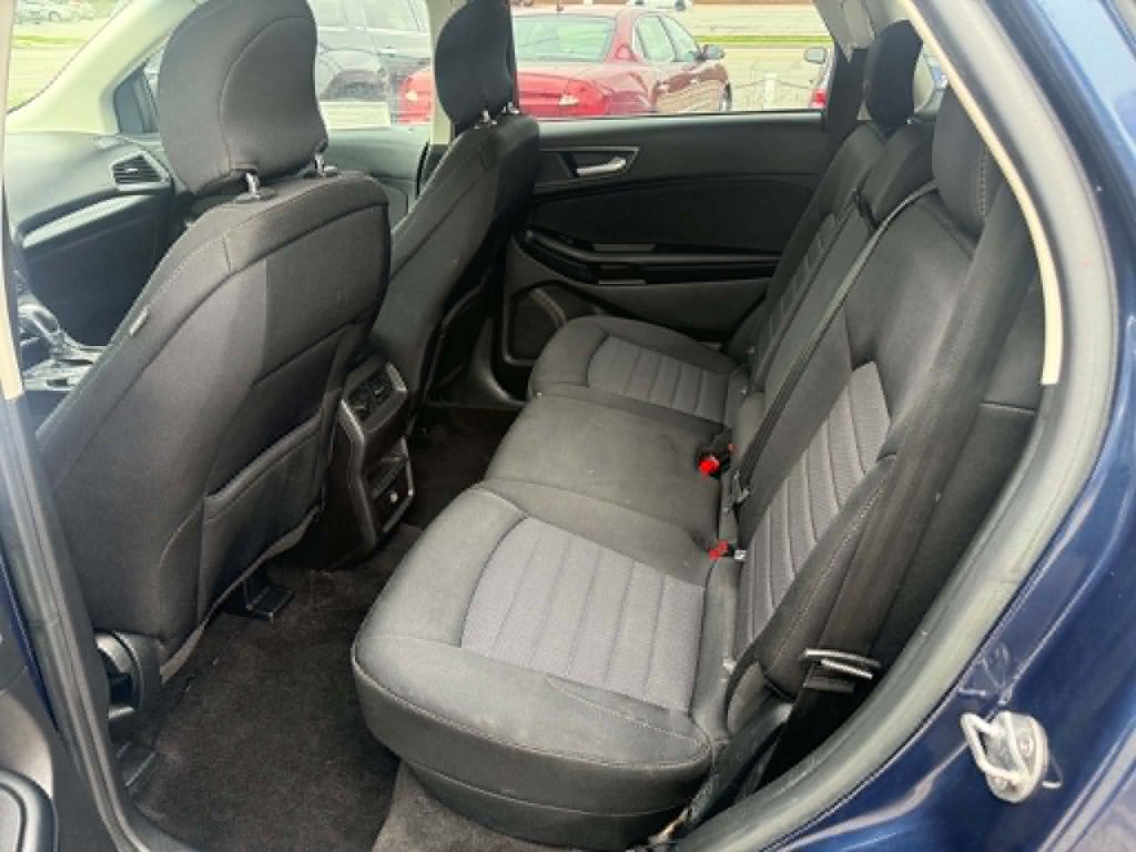 2017 Ford Edge Image 10