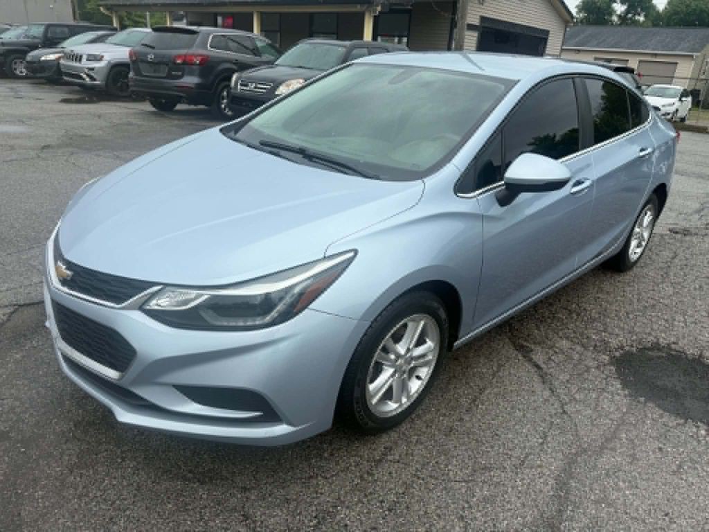 2017 Chevrolet Cruze Image 8