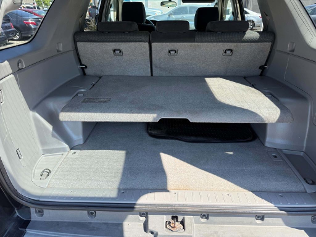 2004 Toyota 4Runner Image 14