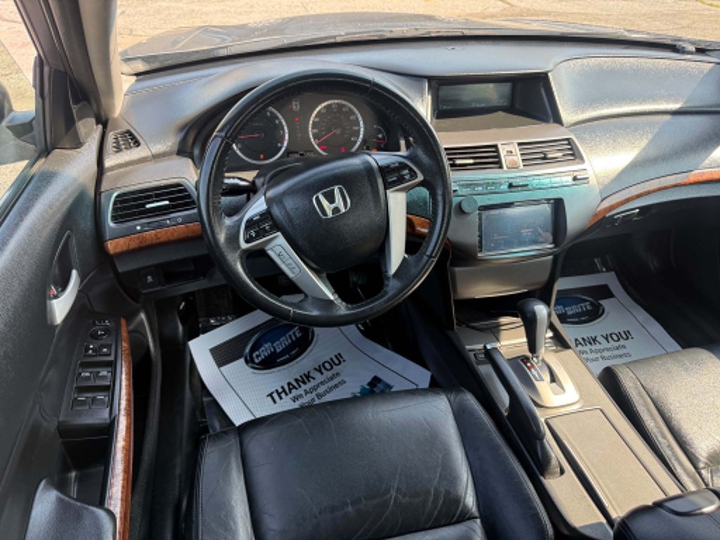 2012 Honda Accord Image 11