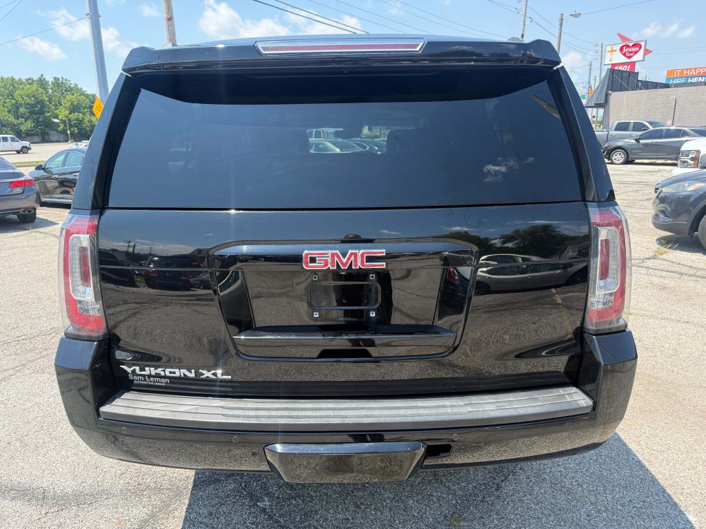 2016 GMC Yukon Image 5