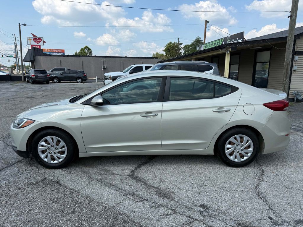 2017 Hyundai Elantra Image 7