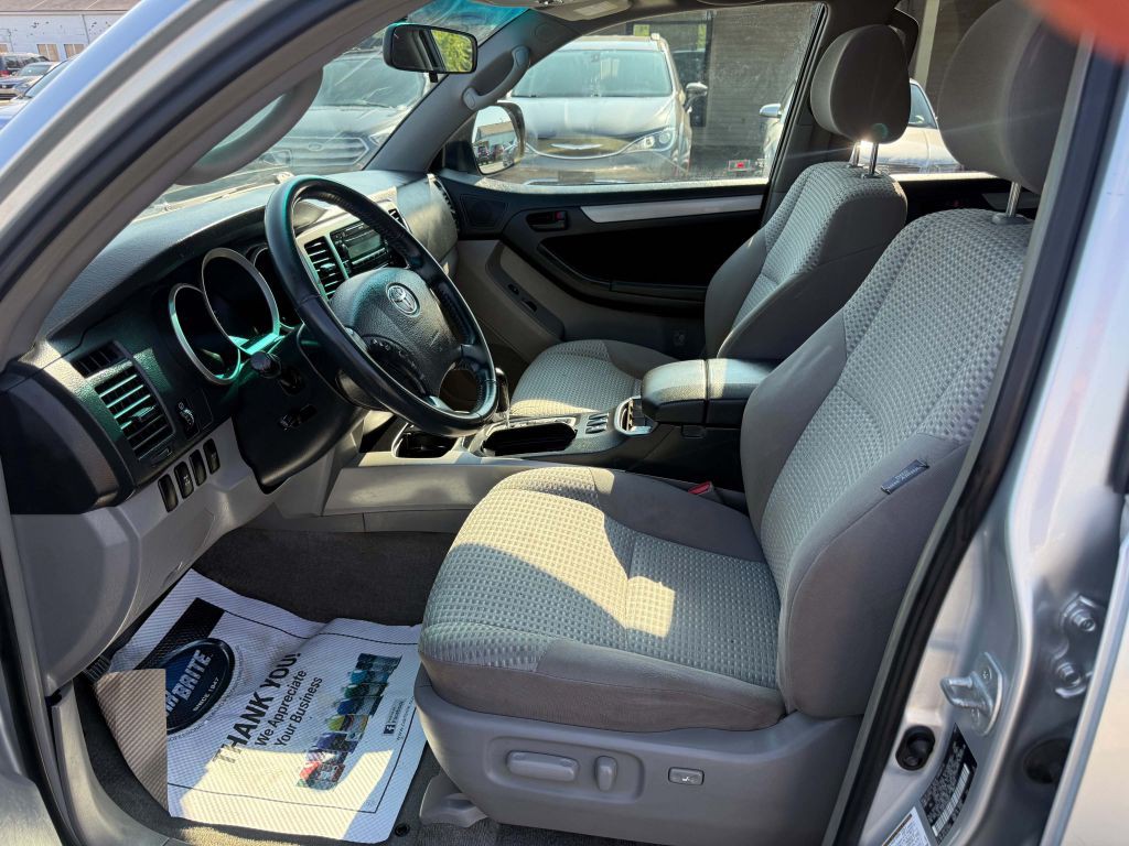 2007 Toyota 4Runner Image 9