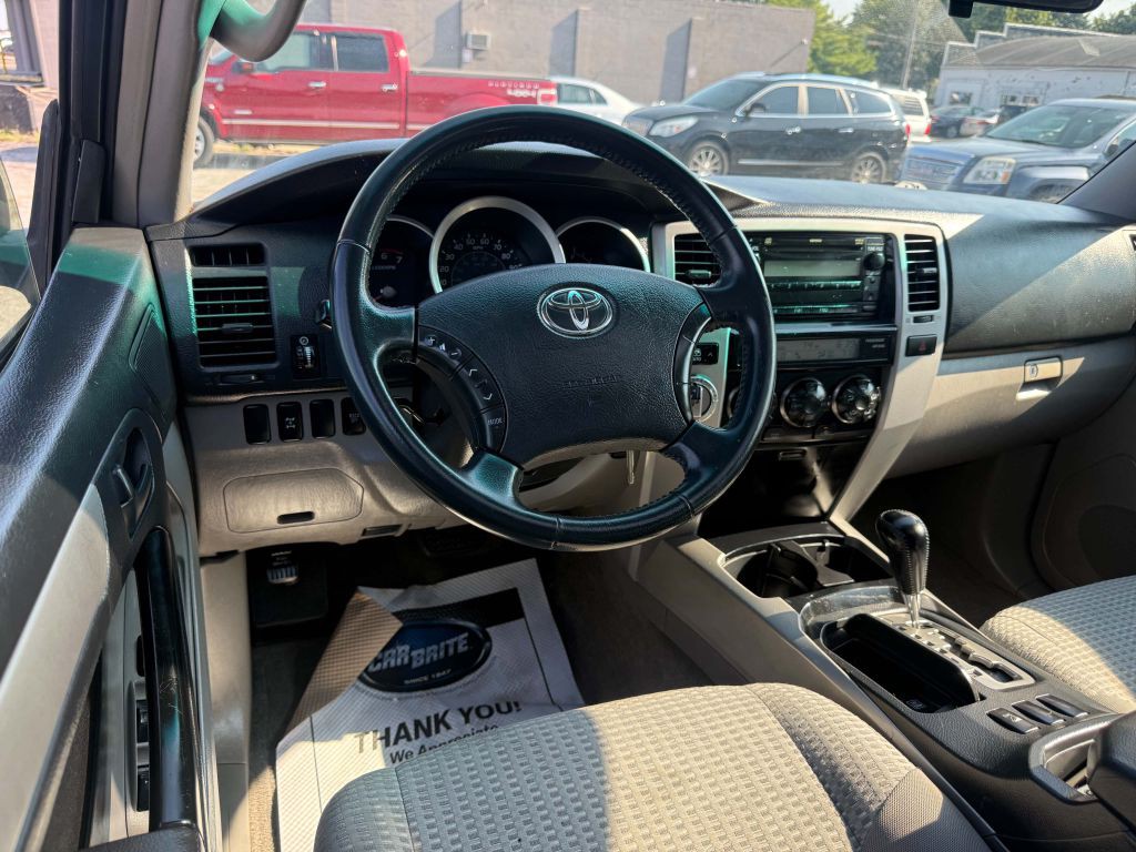 2007 Toyota 4Runner Image 11