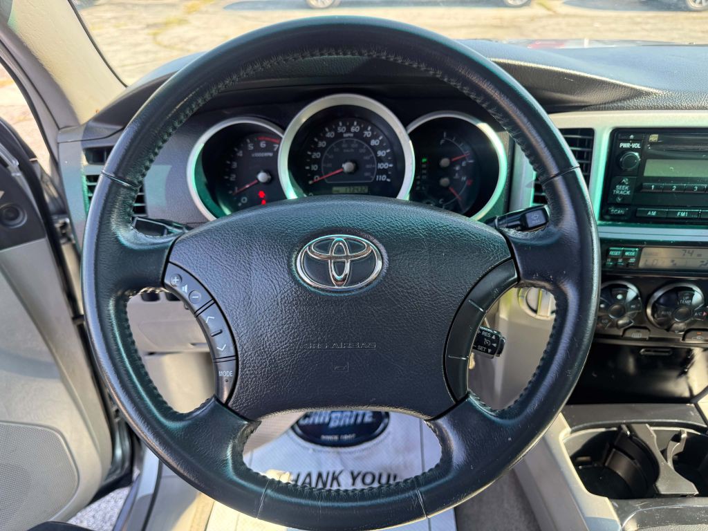 2007 Toyota 4Runner Image 19