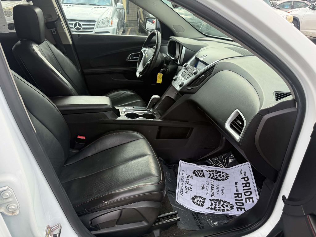 2011 Chevrolet Equinox Image 14