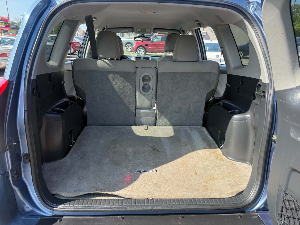 2012 Toyota Rav4 Image 12