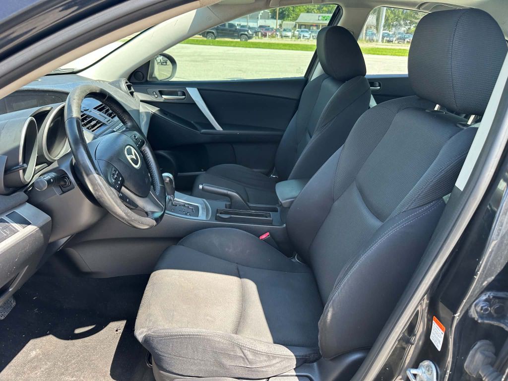 2010 Mazda Mazda3 Image 9