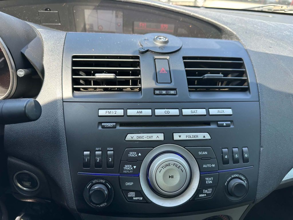 2010 Mazda Mazda3 Image 16