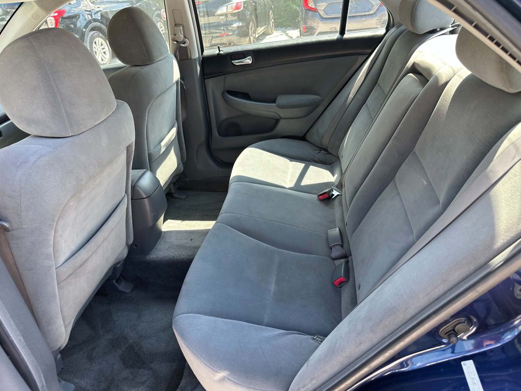 2006 Honda Accord Image 10