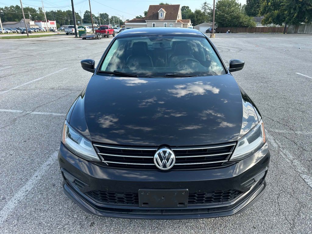 2018 Volkswagen Jetta Image 1