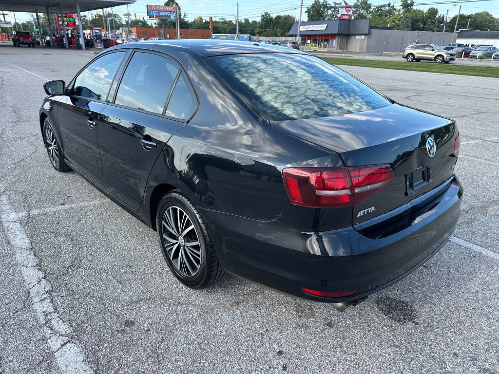 2018 Volkswagen Jetta Image 4