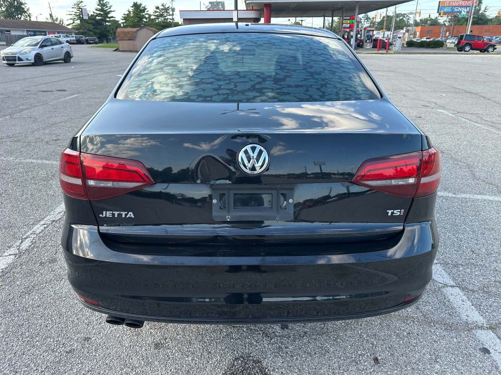 2018 Volkswagen Jetta Image 5