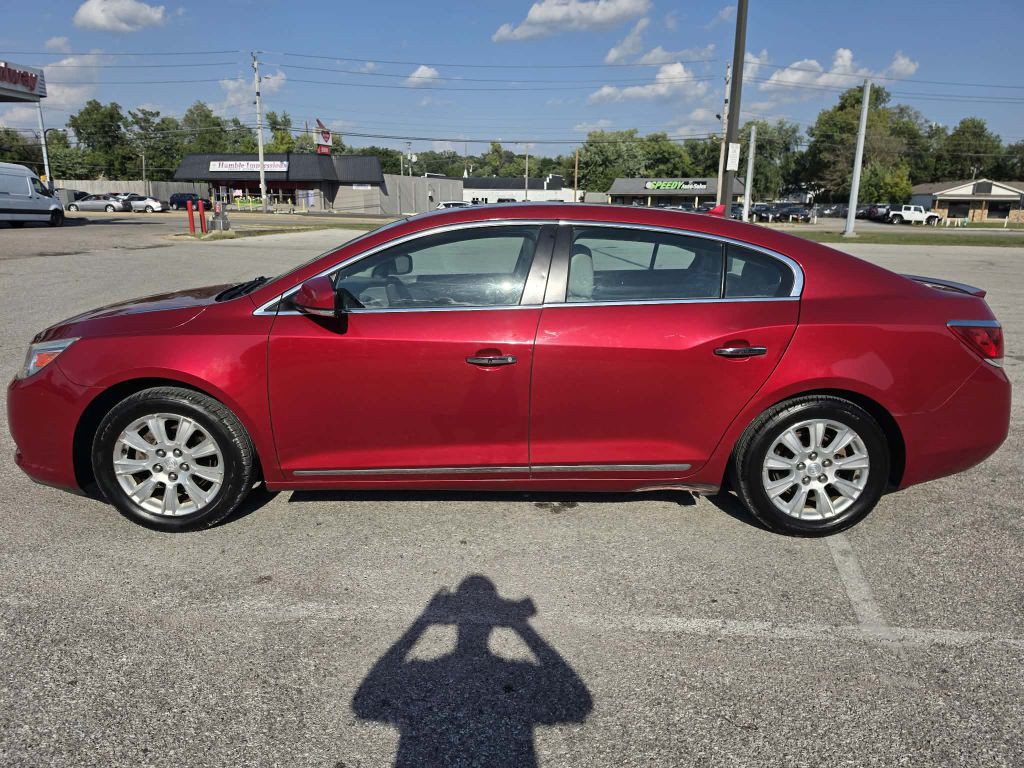 2012 Buick Lacrosse Image 3