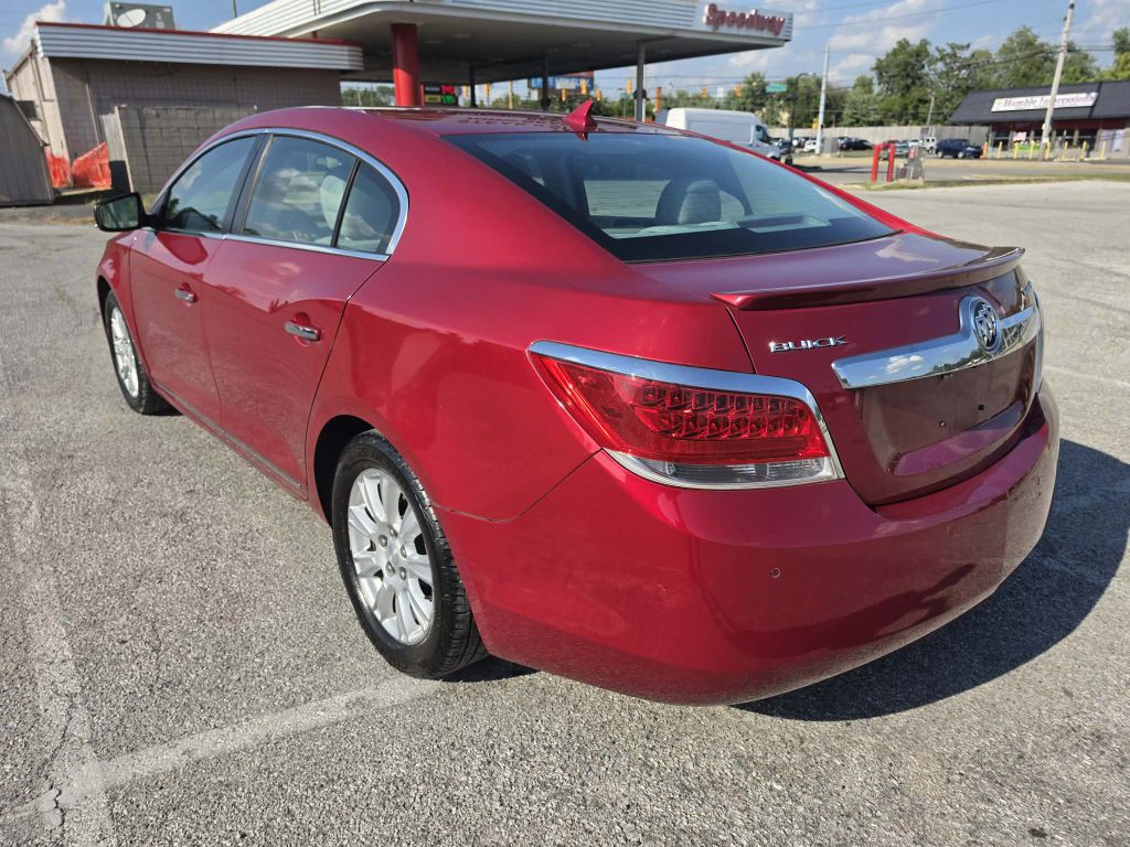 2012 Buick Lacrosse Image 4