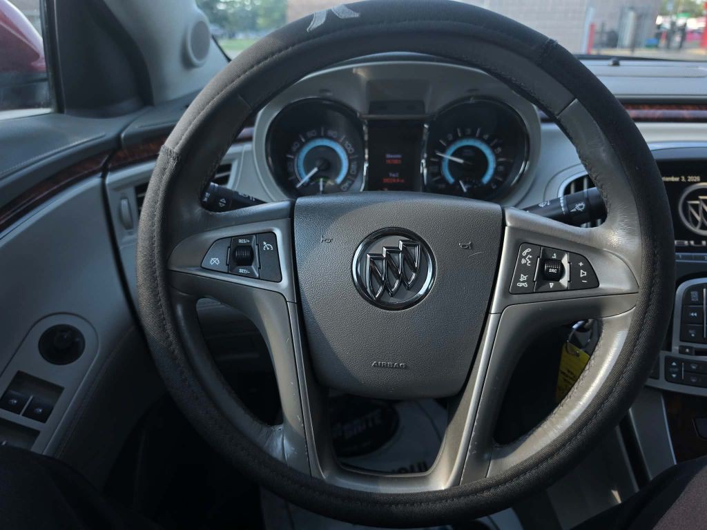 2012 Buick Lacrosse Image 14