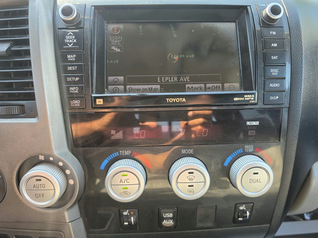2010 Toyota Tundra Image 15